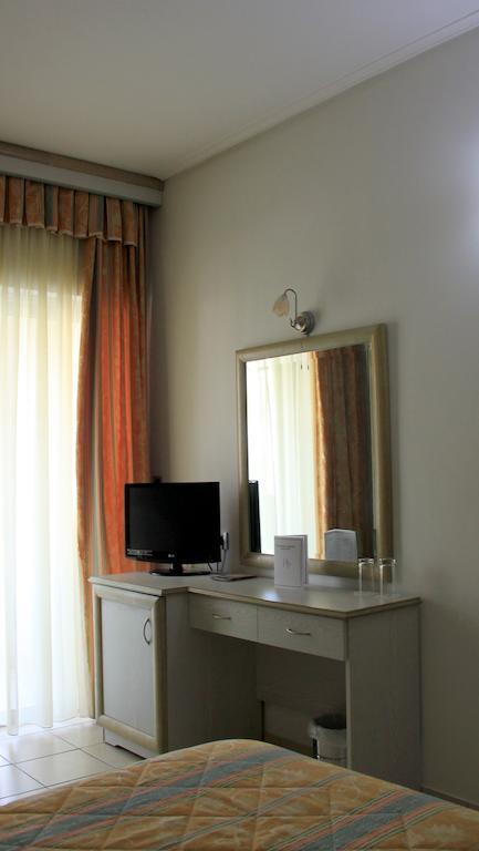 Hotel Platon Athens Room photo